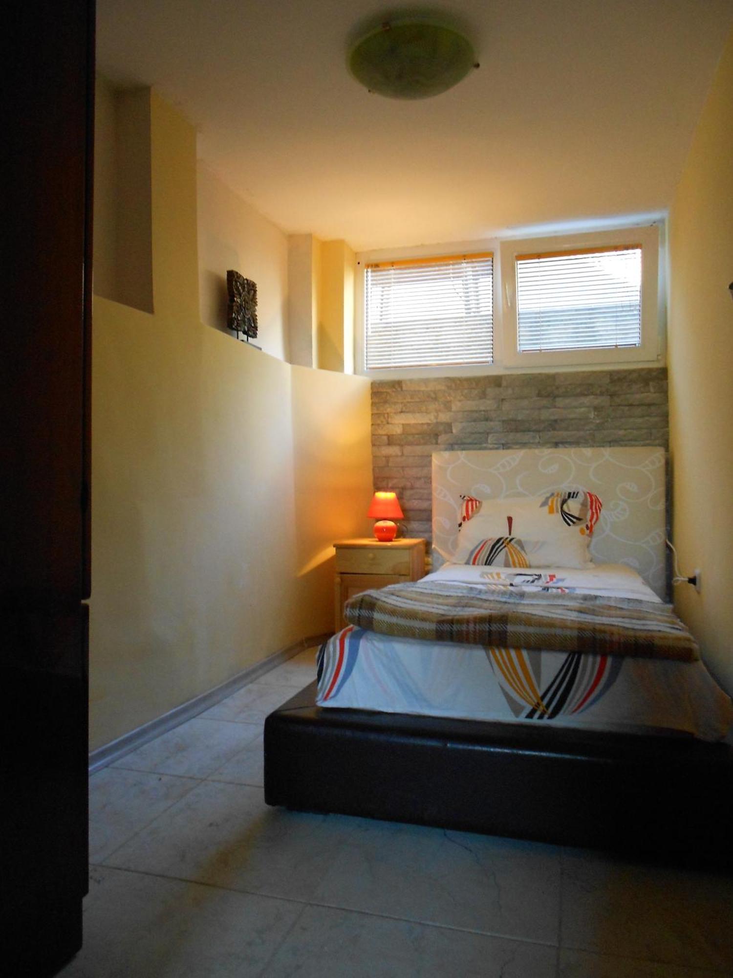 Hostel Del Mar Varna Eksteriør bilde